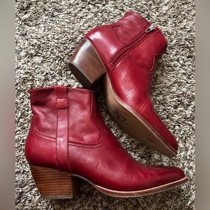 Dolce Vita Slima Boots (Worn Once)